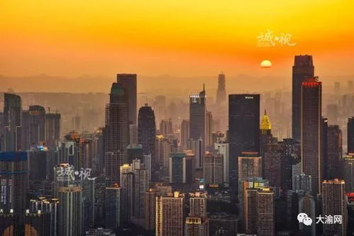 356米！重庆在建第一高楼封顶，重塑山城天际线